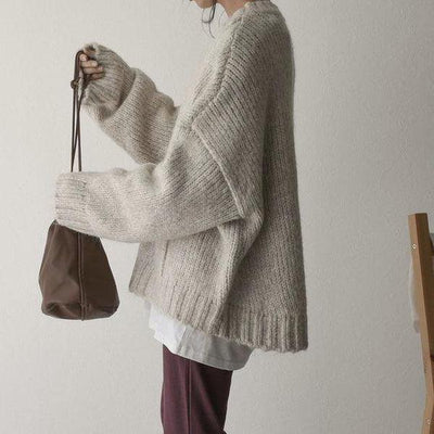 Callie - OVERSIZED SWEATER WITH FRONT POCKET