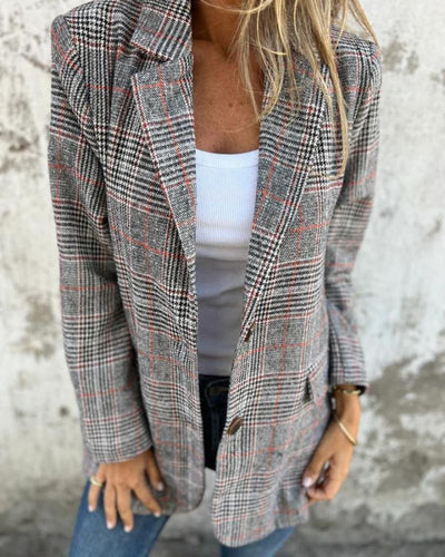 EIRA - Timeless checkered blazer