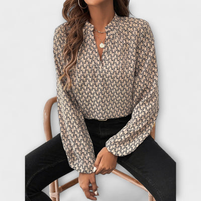 Remy - Relaxed Blouse with Pattern and Elegant Sleeves