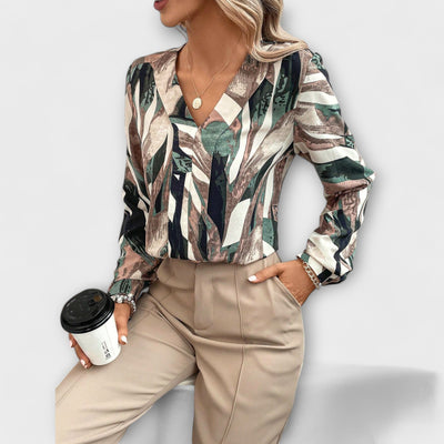 Aleah - Blouse with All Over Print and V-Neck