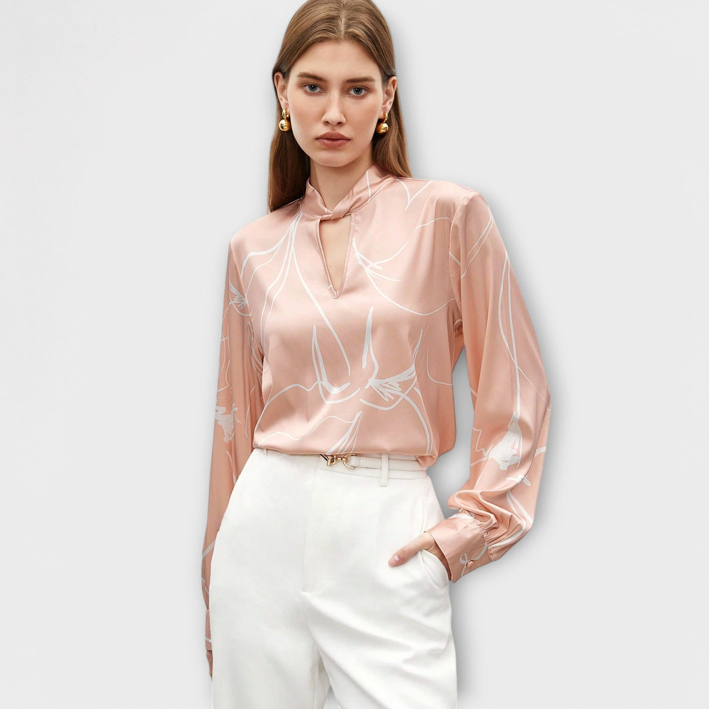 Eva - Elegant blouse with line pattern and keyhole detail