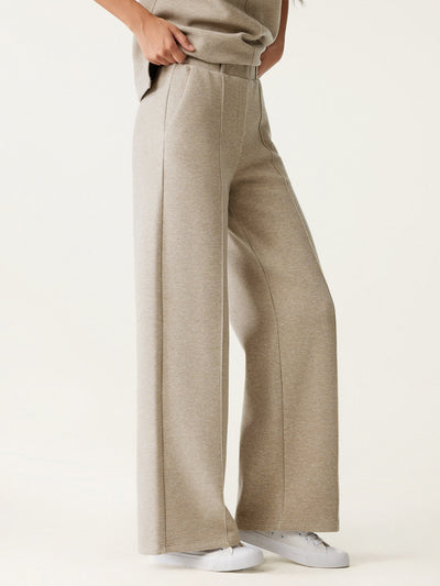 Sylvie - ELEGANT DRESS WITH FLATTERING SILHOUETTE