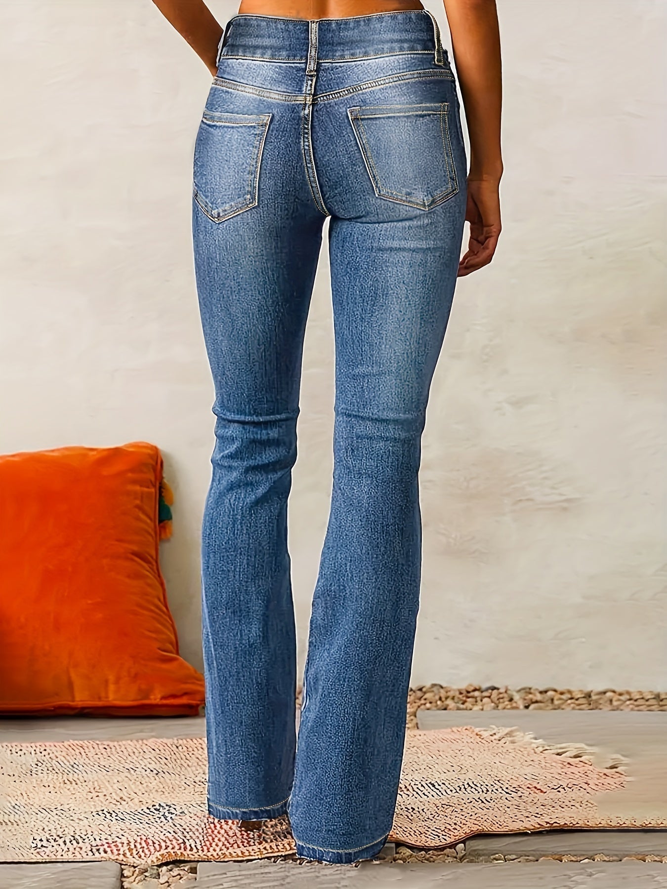 Dianne – Trendy High-Waisted Flared Jeans