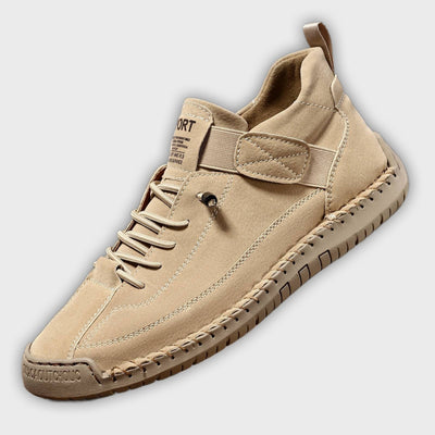 Claire - Classic Chelsea Sneakers