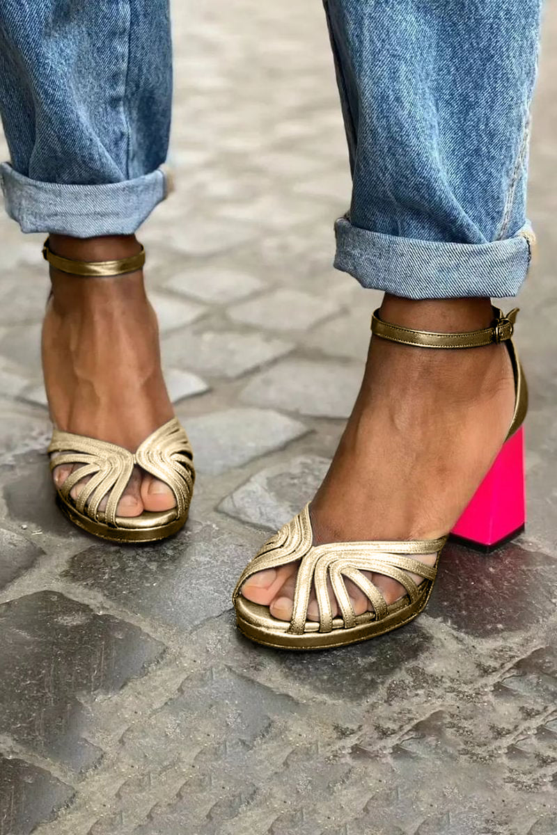 Soise™ - Elegant ankle strap sandals with open toe for a sophisticated style