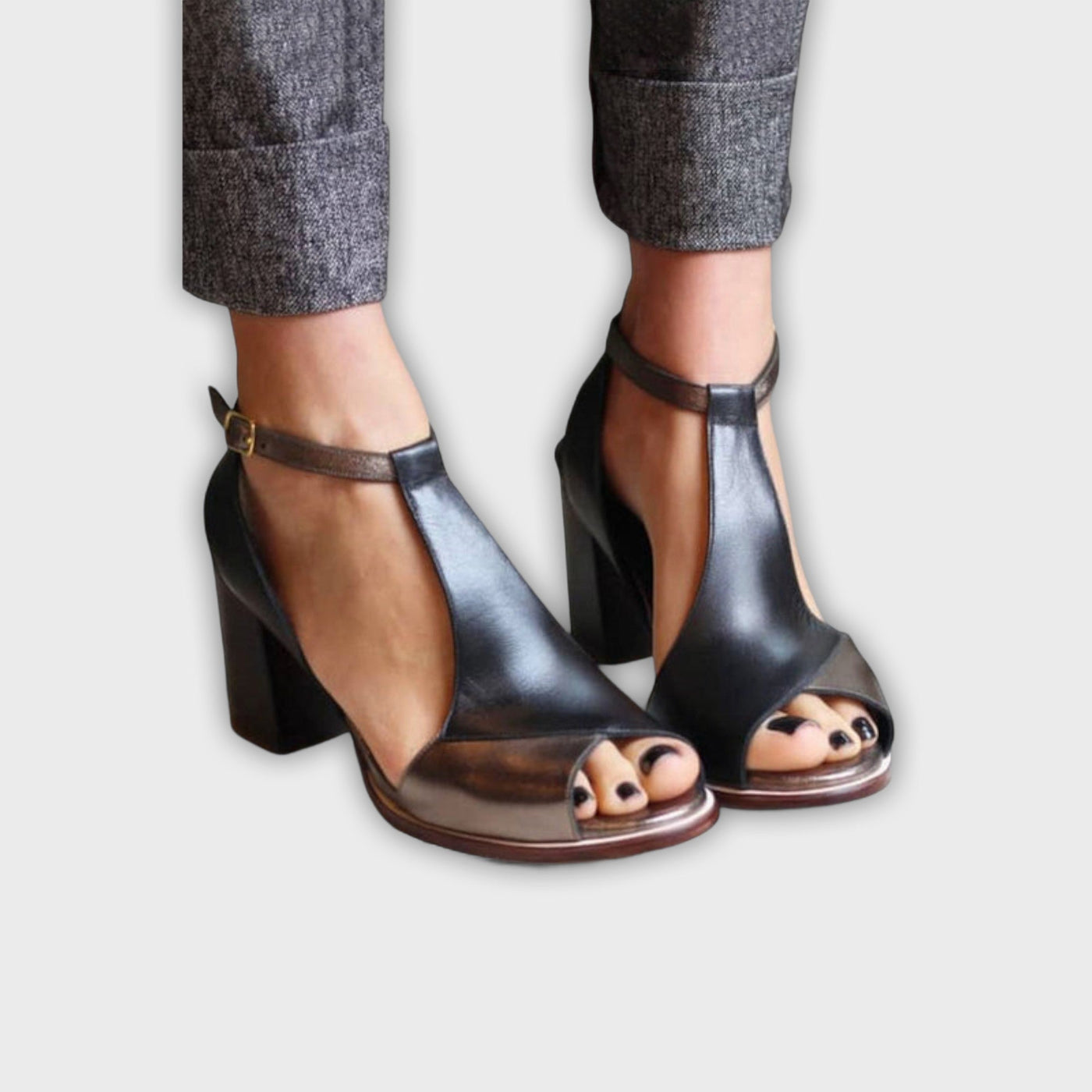 Nadaria – Comfortable T-Strap Style