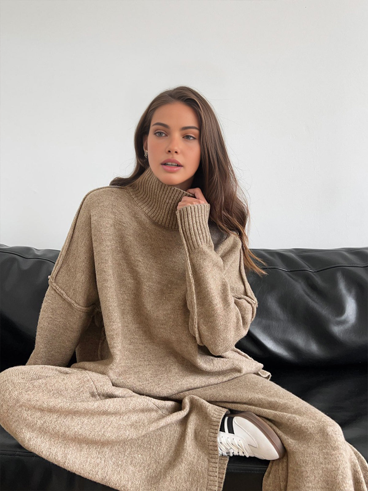 Addison - SOFT KNIT LOUNGE SET WITH TURTLENECK DESIGN
