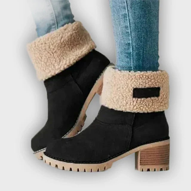 Livia - Cozy Elegant Boots