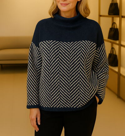 Zinnia - ELEGANT TURTLENECK SWEATER WITH A CLASSIC SILHOUETTE