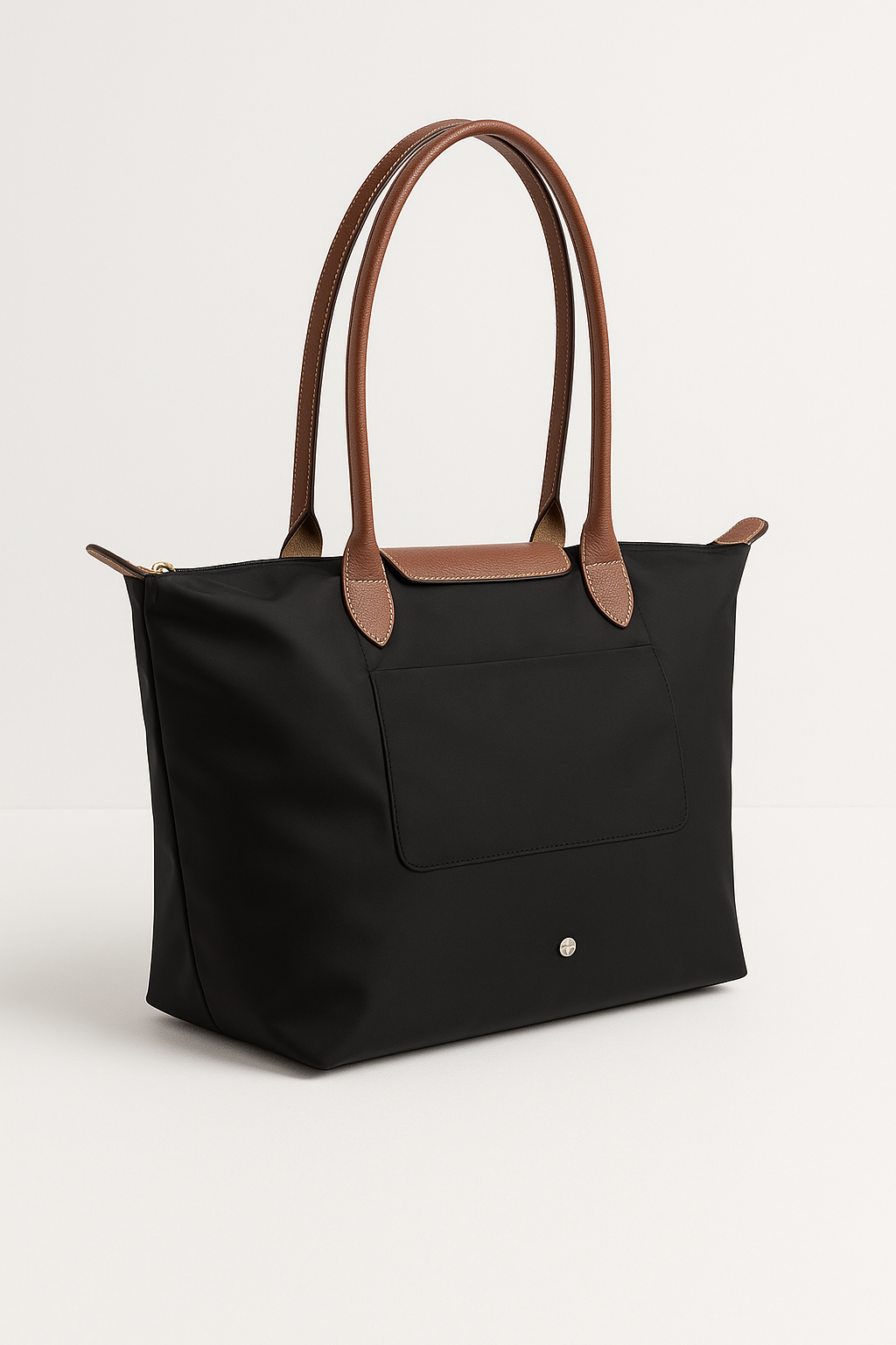 Brooklyn - SUSTAINABLE SHOULDER BAG WITH MODERN DESIGN
