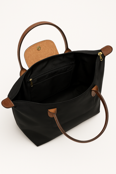 Brooklyn - SUSTAINABLE SHOULDER BAG WITH MODERN DESIGN