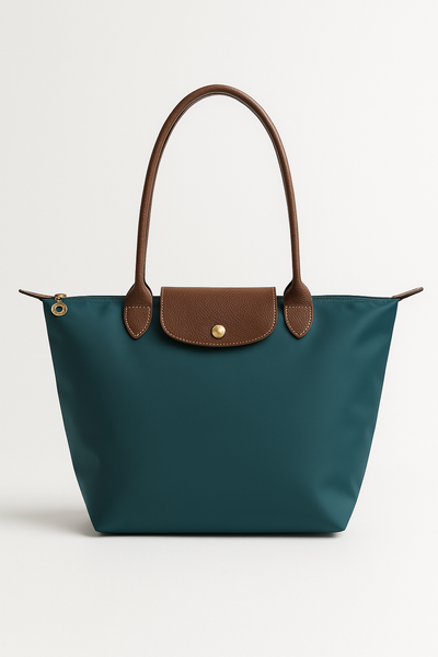 Brooklyn - SUSTAINABLE SHOULDER BAG WITH MODERN DESIGN