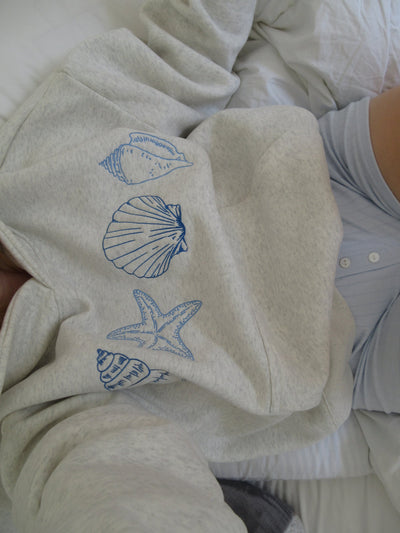 Ocenia - Unisex Sweatshirt with Shells