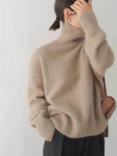 Natalie - HIGH COLLAR TOP WITH ELEGANT DESIGN