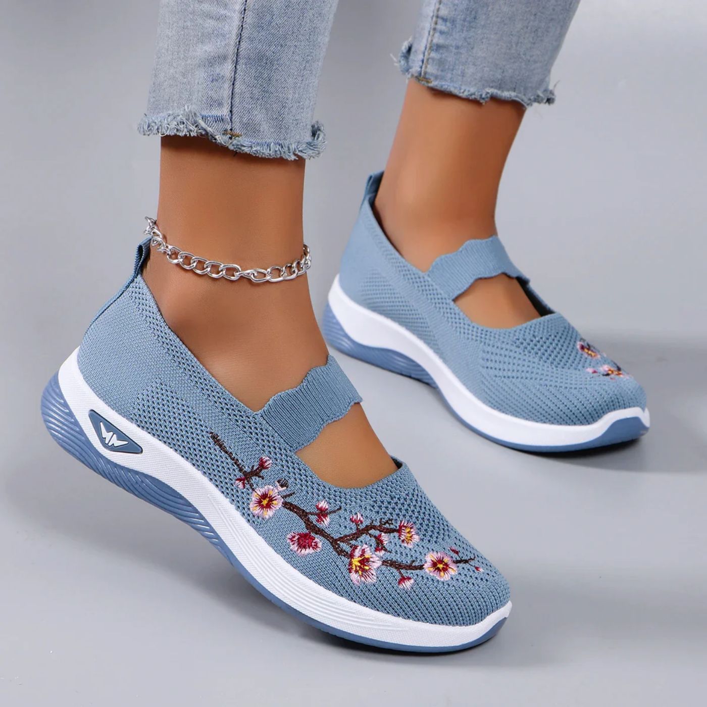 Leona - Stylish Breathable Orthopedic Shoes