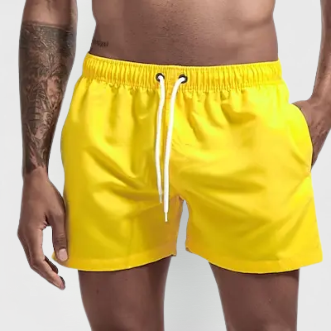 Luca - The essential outfit for the Italian summer