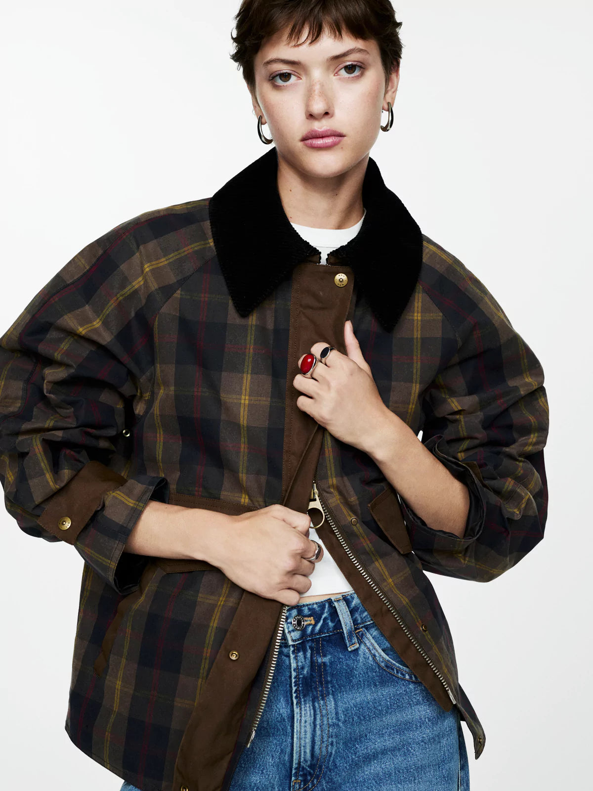 Camila - PLAID STRAIGHT CUT JACKET WITH A MODERN SILHOUETTE