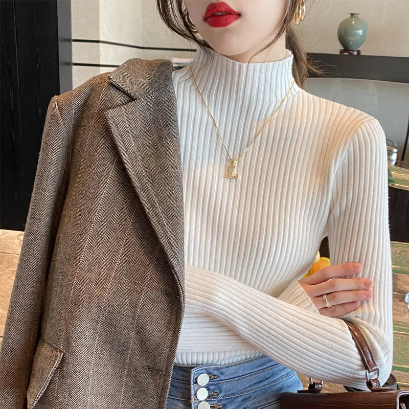 Stacy - Slim-fit Knitted Sweater