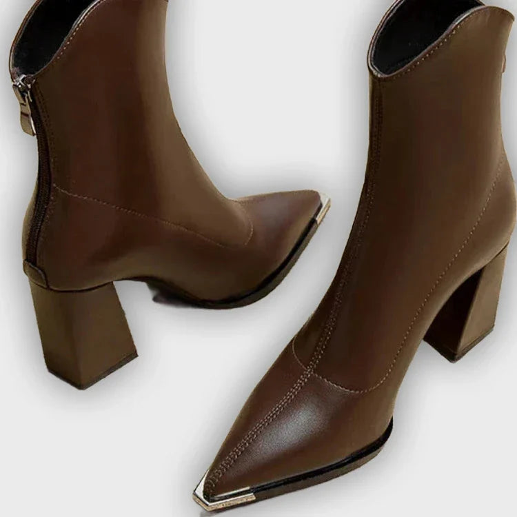 Aliyah - Stylish Women's Leather Comfort Heels