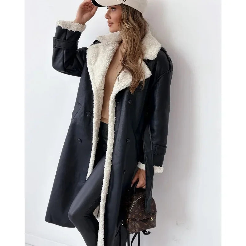 Monroe - Luxurious Feminine Coat