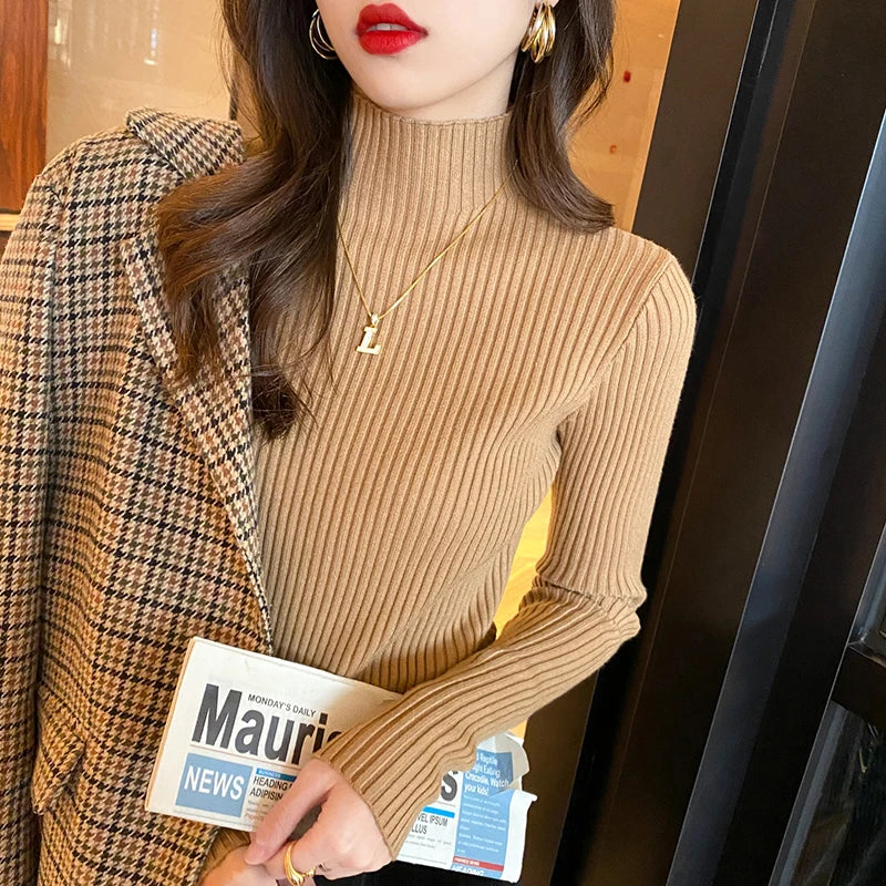 Stacy - Slim-fit Knitted Sweater
