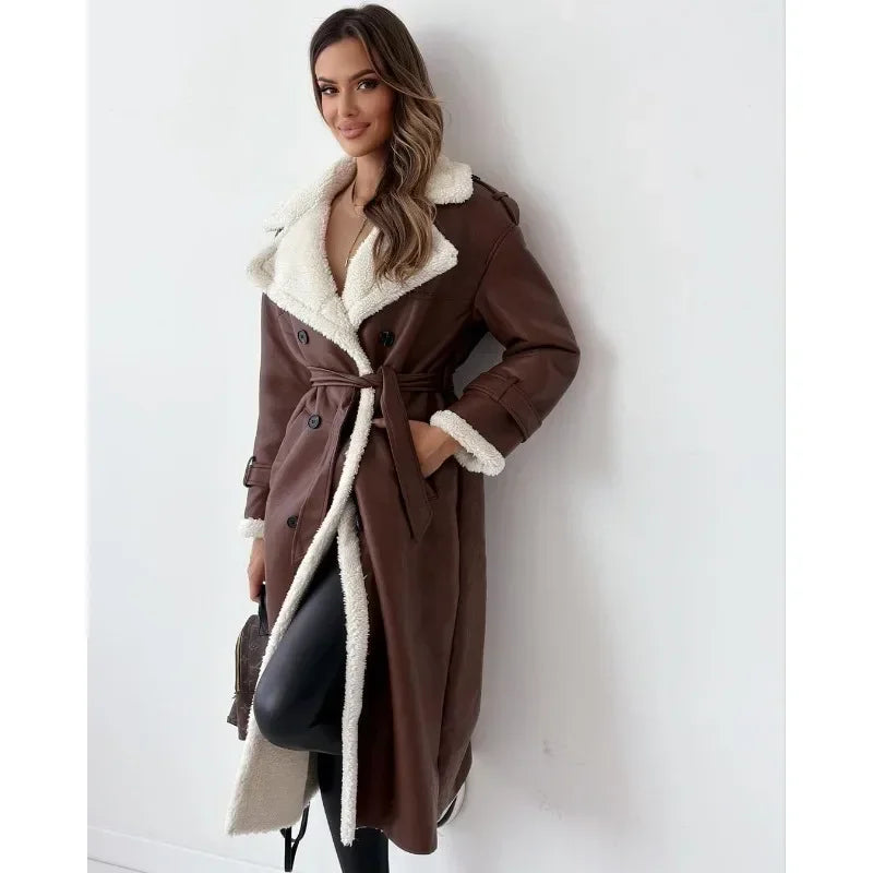 Monroe - Luxurious Feminine Coat