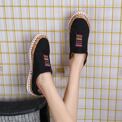 Yara - Comfortable Walking Shoes