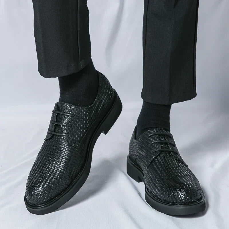 Victor - Black Shoes