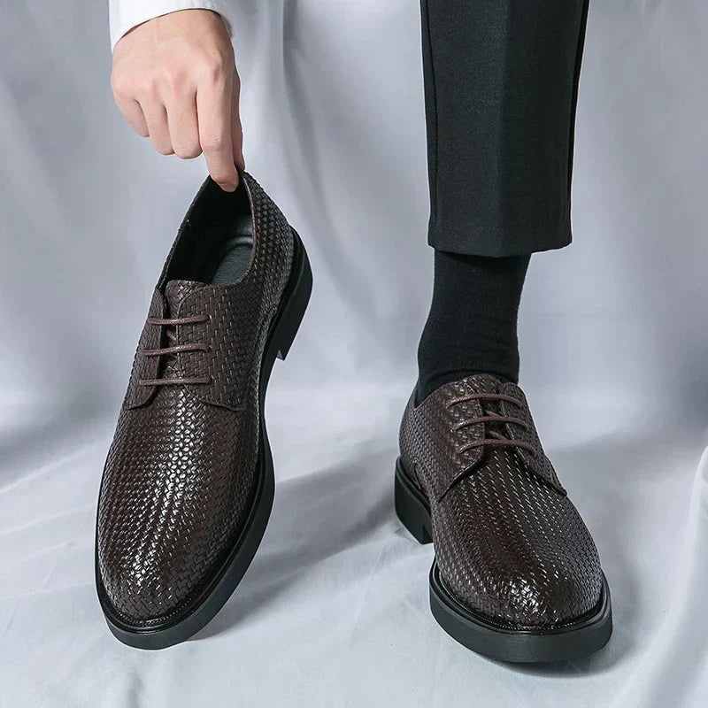 Victor - Black Shoes