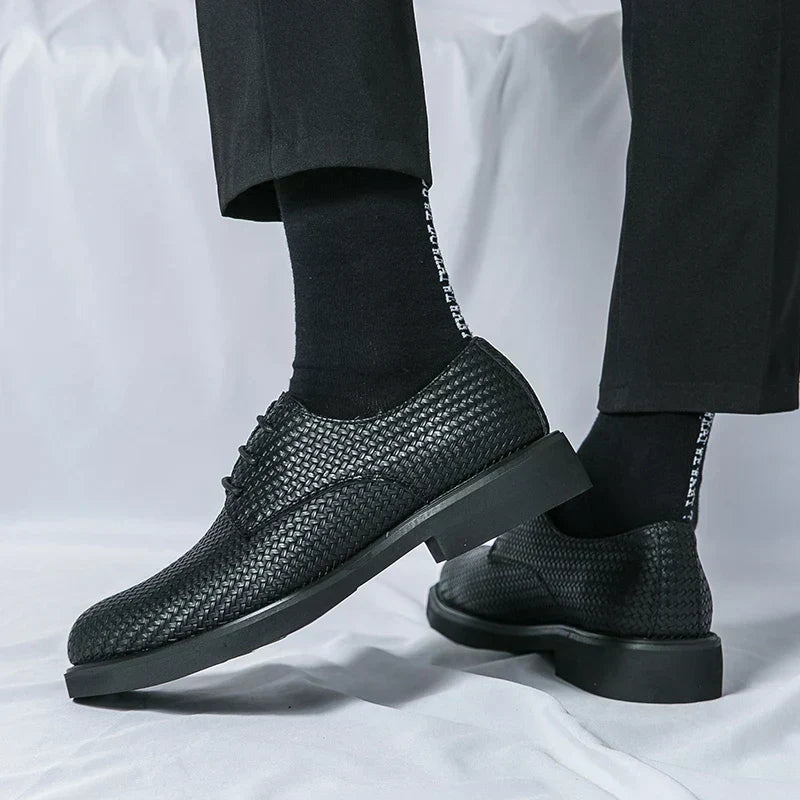 Victor - Black Shoes