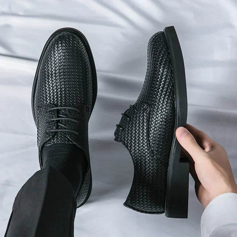 Victor - Black Shoes