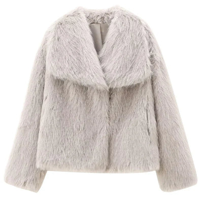 Lucia - Elegant Plush Fur Coat