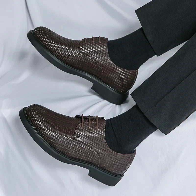 Victor - Black Shoes