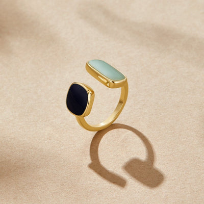 Wrap ring with aquamarine stone