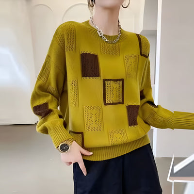 Tayanita - KNITTED SWEATER WITH ELEGANT DESIGN