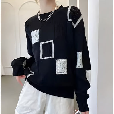 Tayanita - KNITTED SWEATER WITH ELEGANT DESIGN