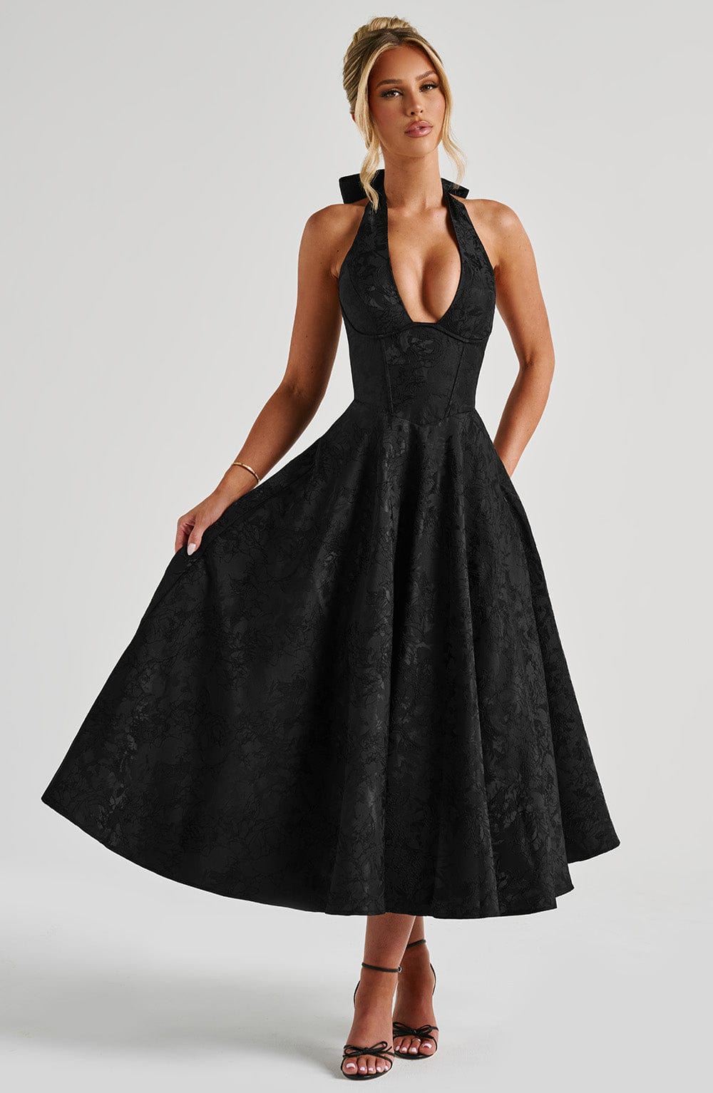 Patricia - Jacquard Lace-Up Waist Maxi