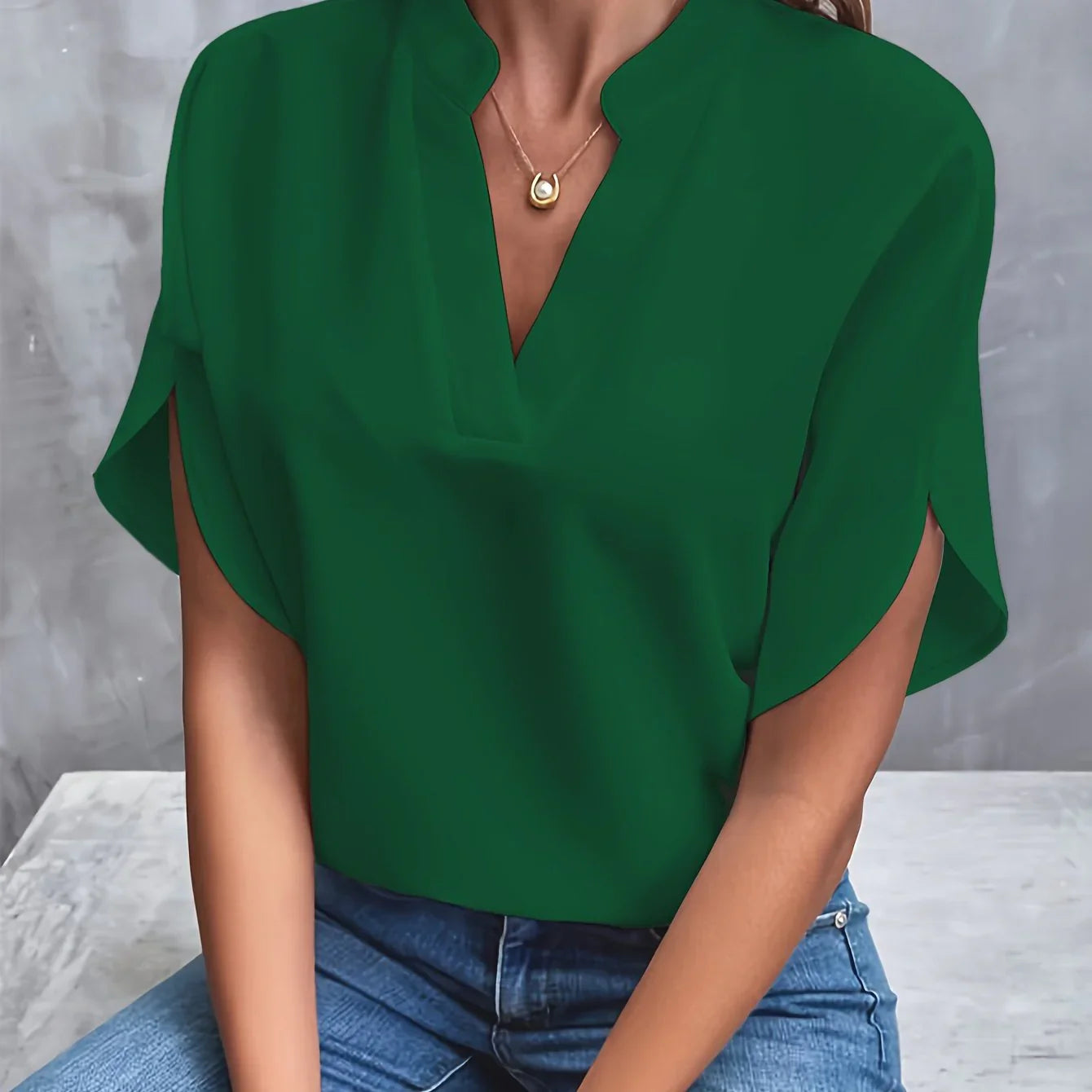 Eleanor - Elegant Blouse