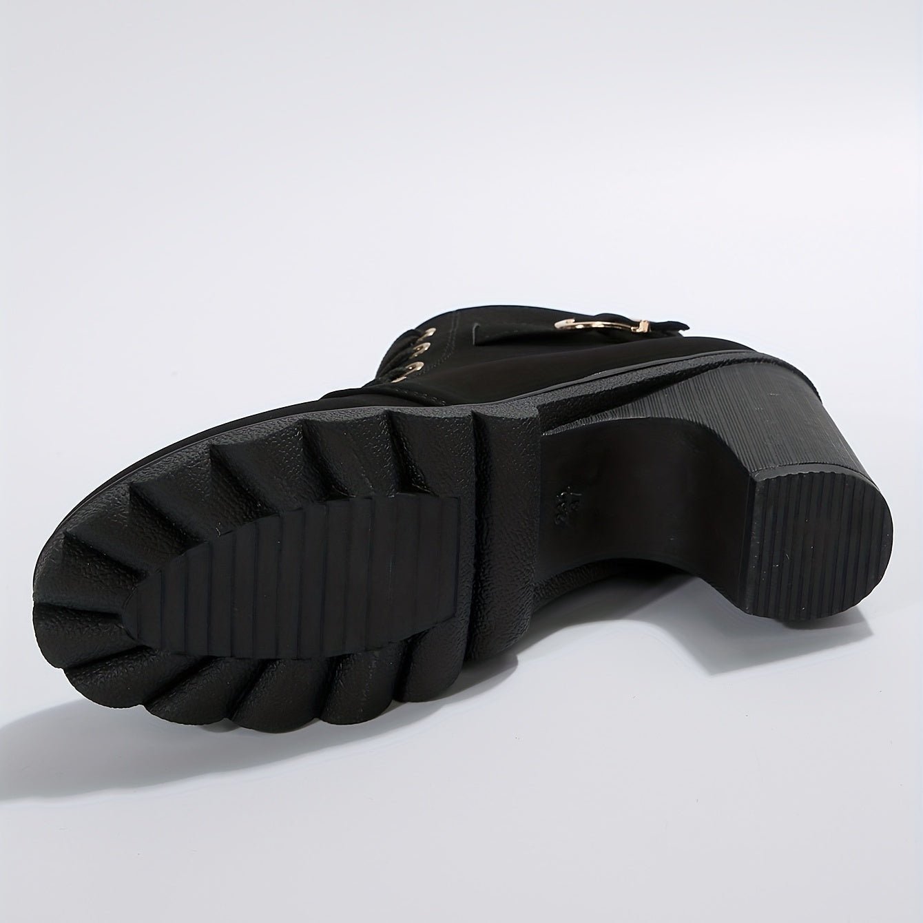 Acacia™ - Stylish Ankle Boots