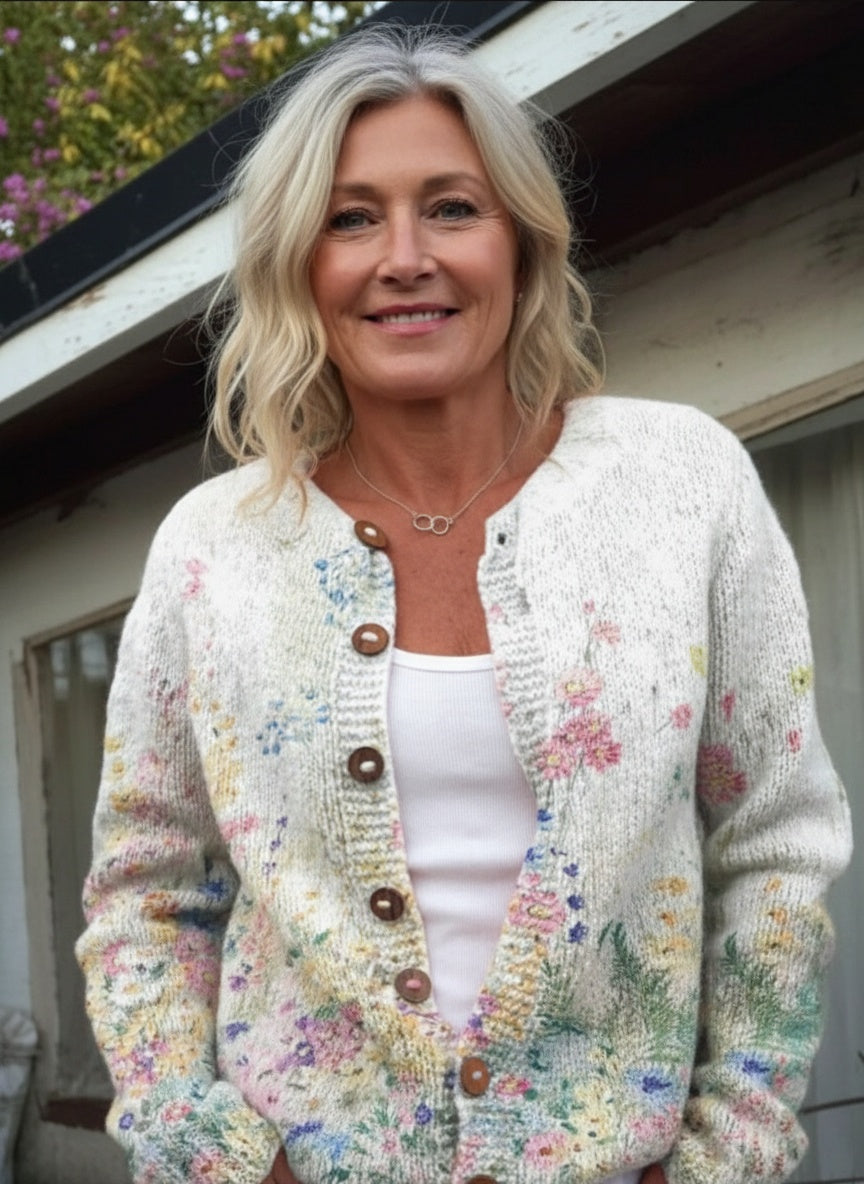 Leigh - Vintage Flower Art Print Buttoned Cardigan Sweater