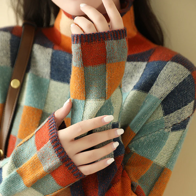 Yvette - LUXURIOUS WARMER PULLOVER WITH ARTISTIC INSPIRATION