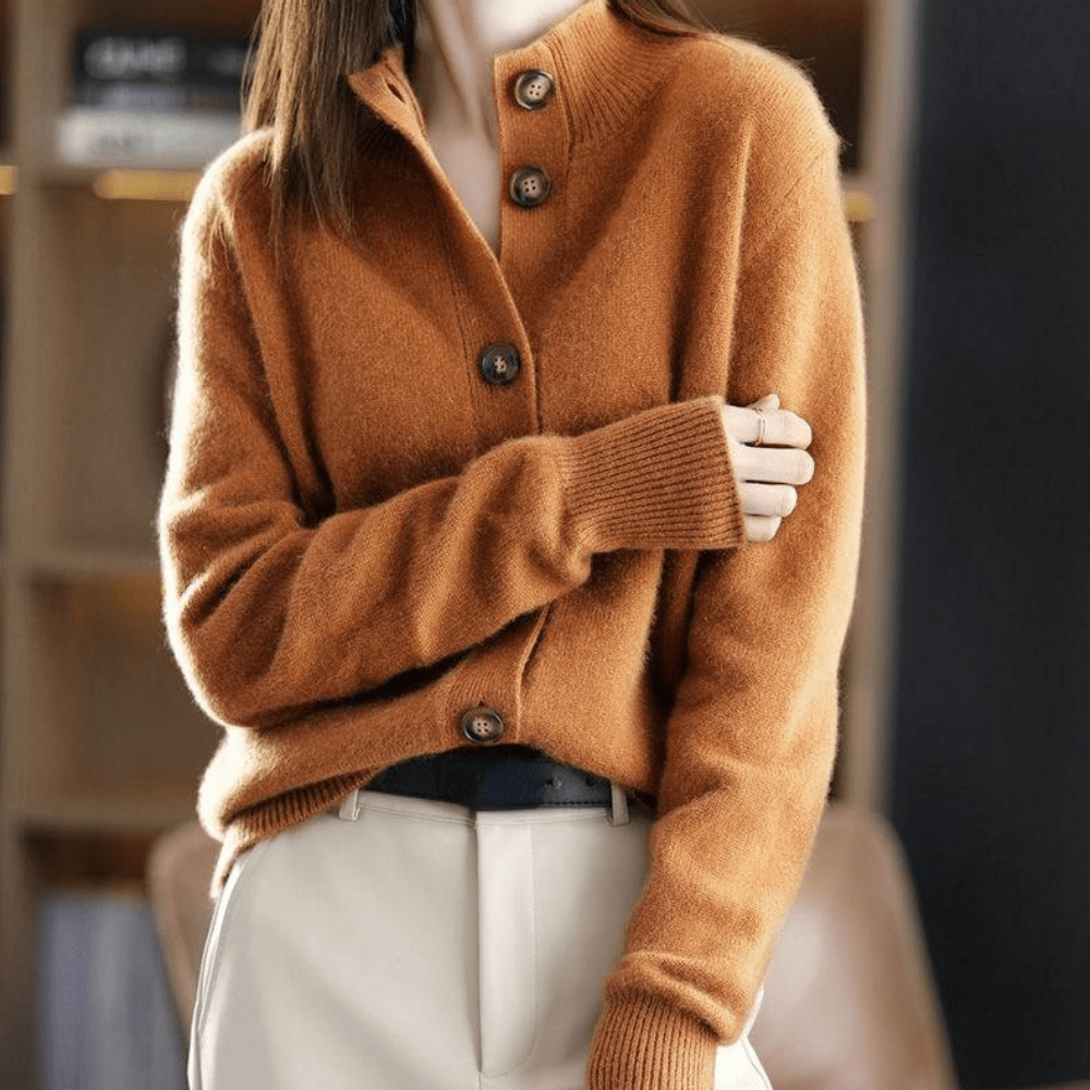Banff – ELEGANT KNIT GILET WITH SOPHISTICATED STYLE