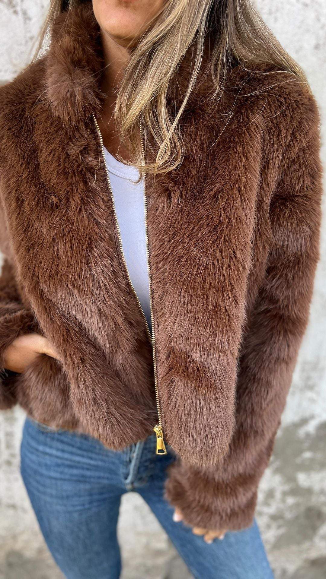Sara - Luxury fur coat