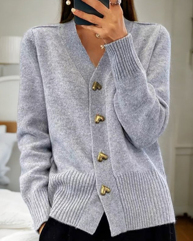 Diede - Cardigan with Heart-Shaped Buttons