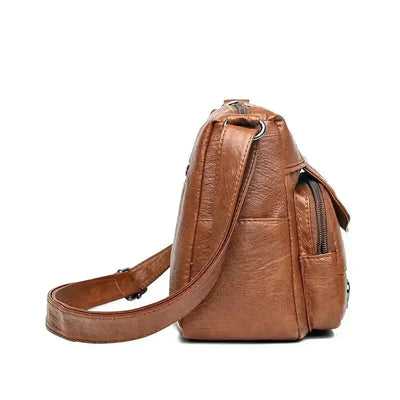 Zoe - Trendy Heart Accent Crossbody Bag